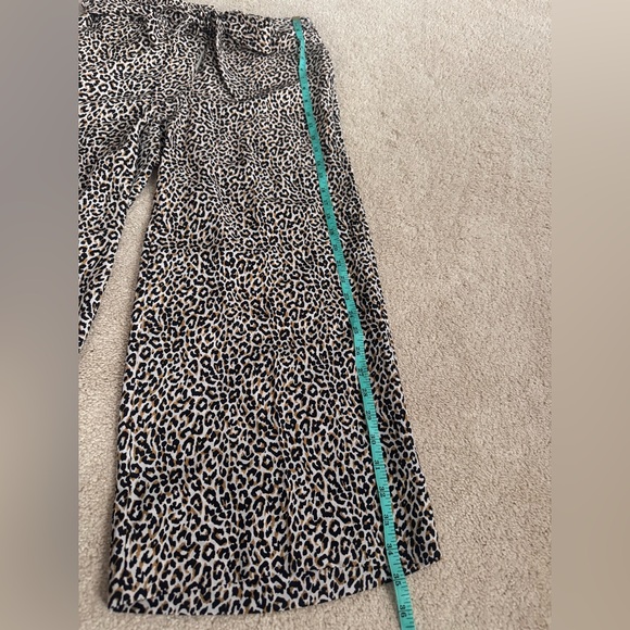 J Crew Wide Leg Cropped Leopard Print Pants - Picture 9 of 9